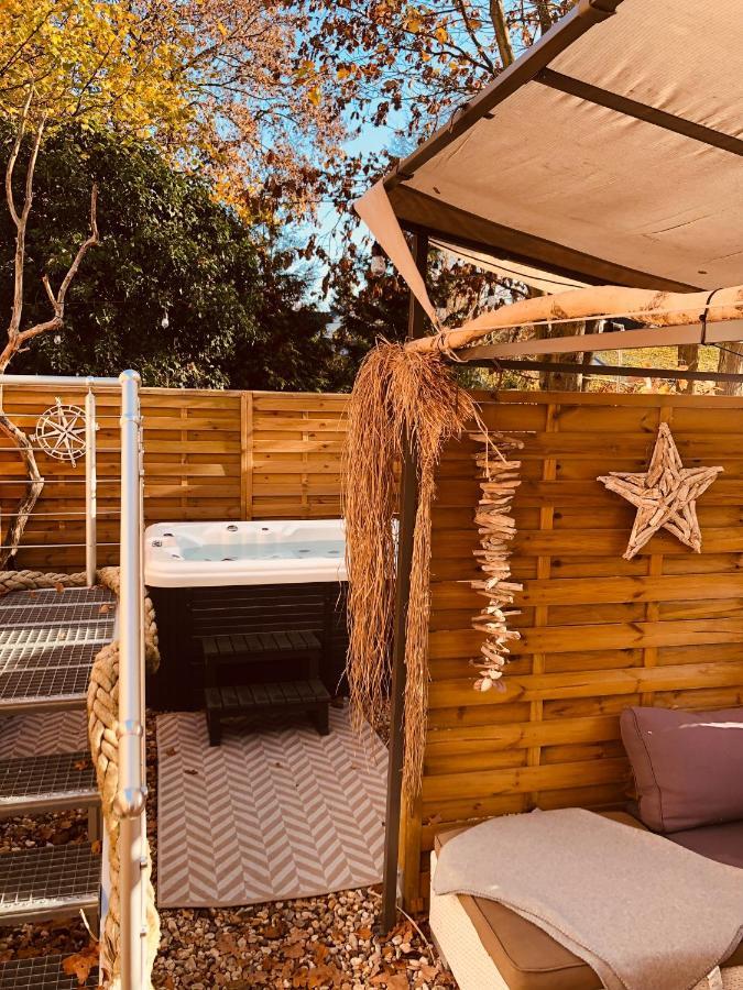 Zirkuswagen Mit Outdoor Whirlpool Und Garten Petershagen-Eggersdorf Exterior photo